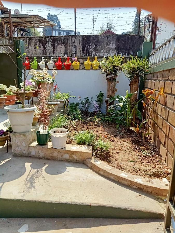 Khriang Khongwir Homestay Shillong Luaran gambar